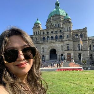 Meet your Posher, Mary jane